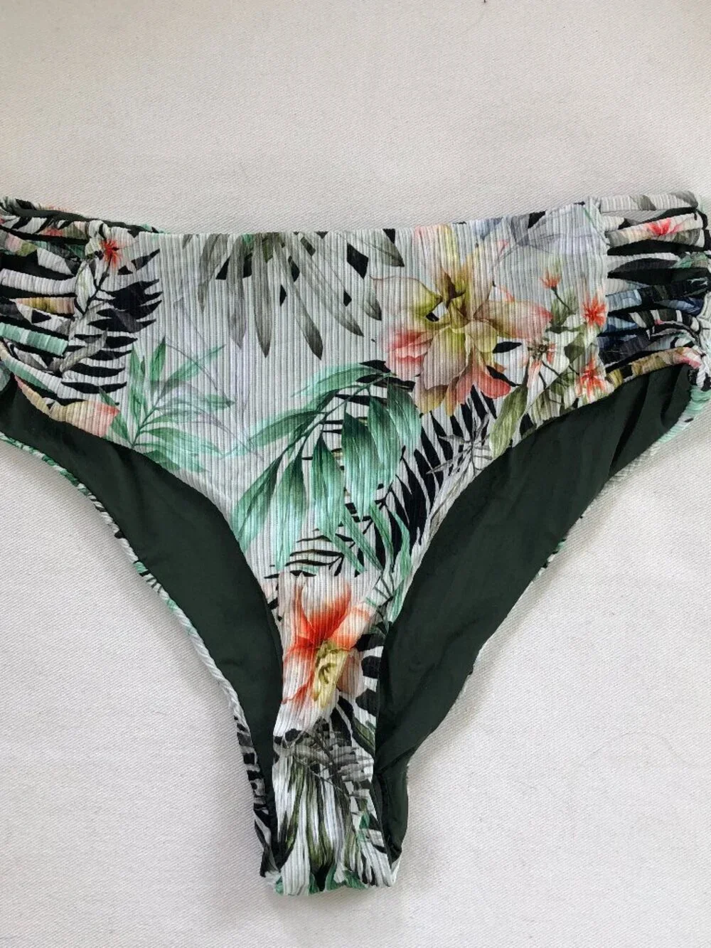 tinibikini Tropical Print  bikni two piece Large NWT